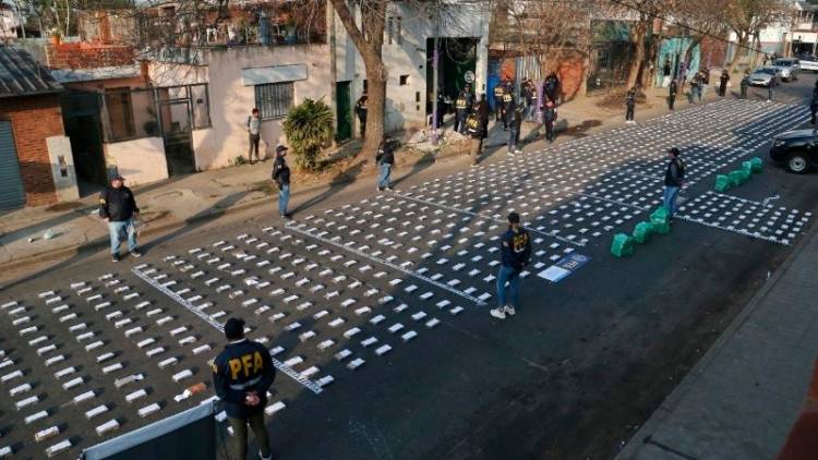 IMPACTANTE GOLPE AL NARCOTRÁFICO: "EL EMBARQUE ESTABA PLANEADO PARA SALIR DESDE EL PUERTO DE ROSARIO"