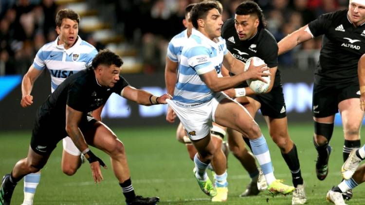 LOS PUMAS ESCRIBIERON OTRA PÁGINA DORADA, LOGRARON SU SEGUNDA VICTORIA ANTE LOS ALL BLACKS Y POR PRIMERA VEZ EN TIERRA MAORÍ