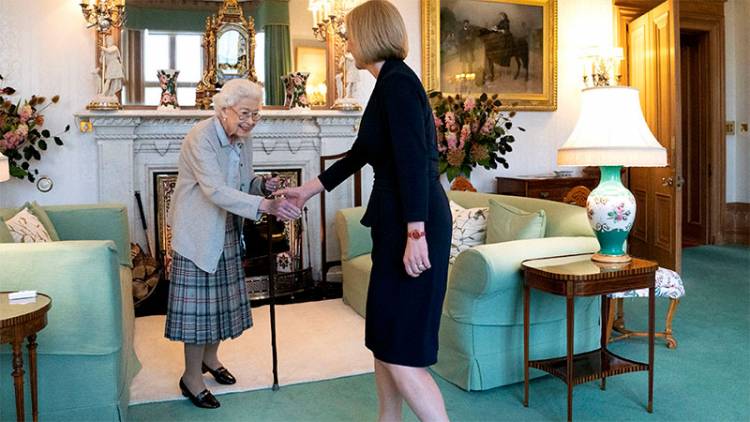 REINO UNIDO: LA REINA ISABEL NOMBRÓ A LIZ TRUSS COMO PRIMERA MINISTRA BRITÁNICA