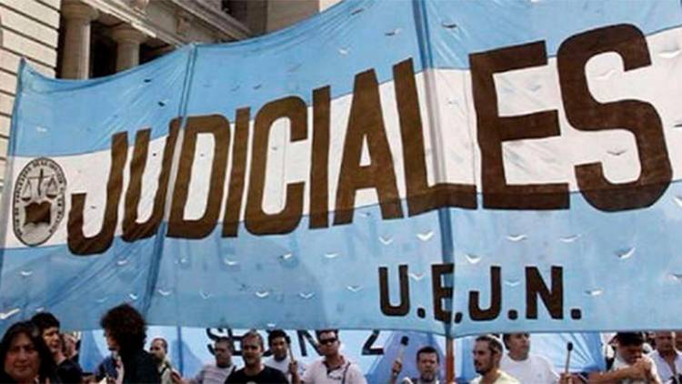 DESDE ESTE JUEVES JUDICIALES DE TODO EL PAÍS INICIAN UN PARO DE 48 HORAS CON MOVILIZACIÓN