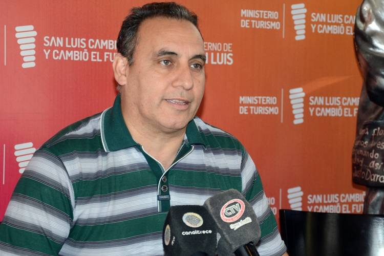 ARIEL GÓMEZ ARROYUELO