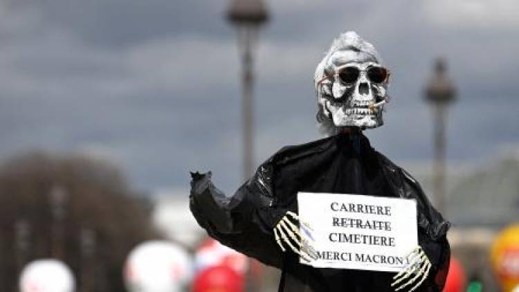 FRANCIA VIVIÓ UNA NUEVA JORNADA DE PROTESTAS CONTRA LA REFORMA JUBILATORIA