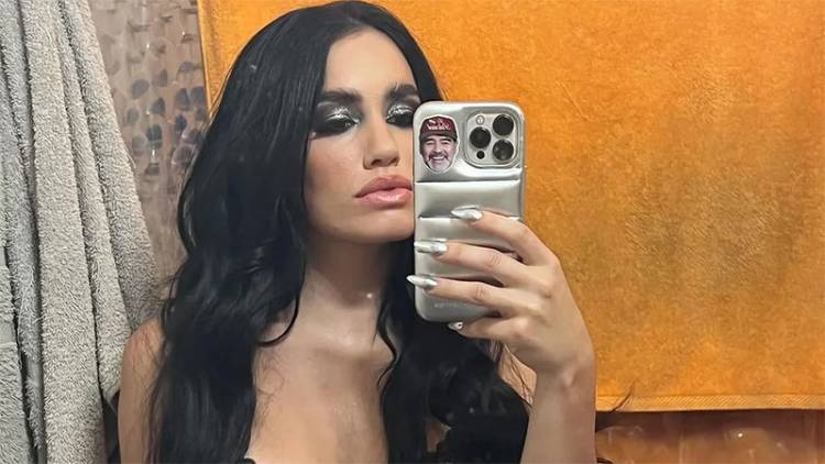 POSANDO CON LENCERÍA, LALI ESPÓSITO SUBIÓ LA SENSACIÓN TÉRMICA DEL OTOÑO