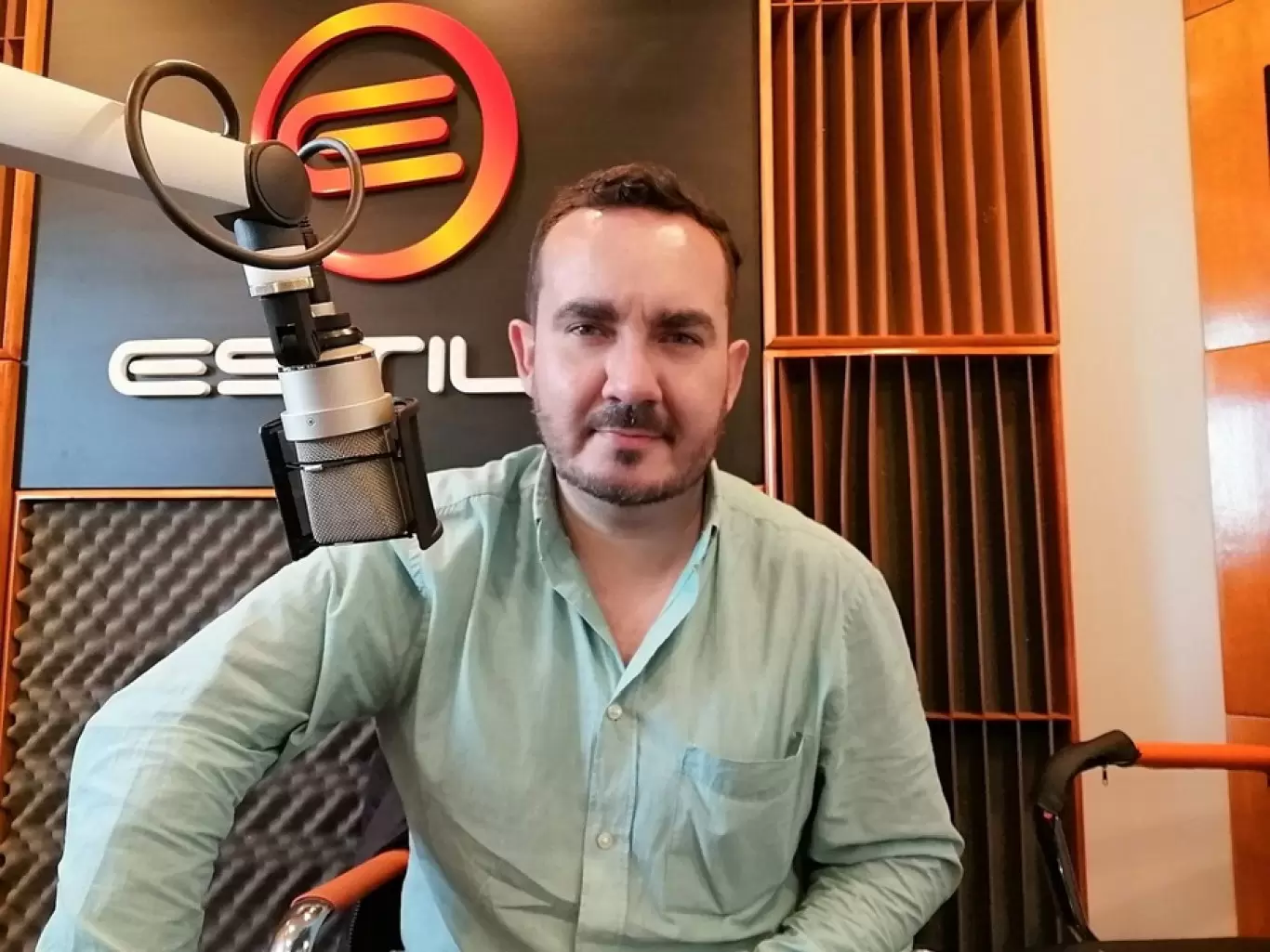 MARIO SOLÍS