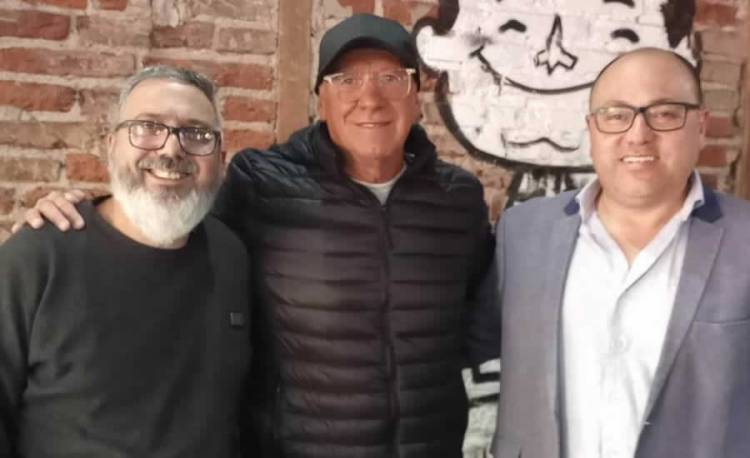 DIEGO GONZÁLEZ JUNTO A PABLO MURACT