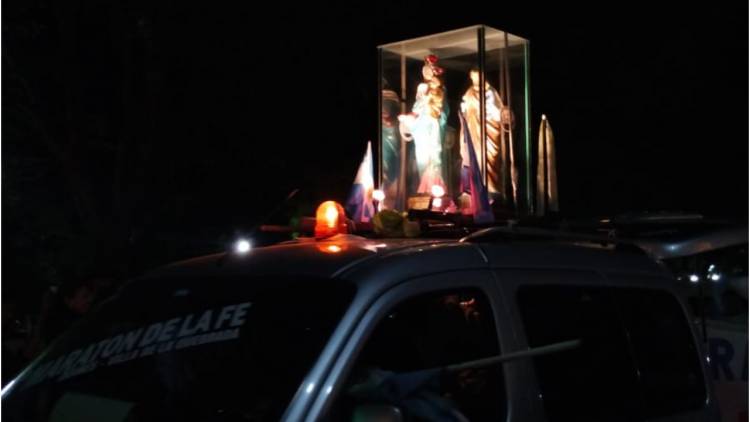 SAN LUIS: EN LA MADRUGADA PARTÍA DESDE QUINES LA “XXIII MARATÓN DE LA FE”