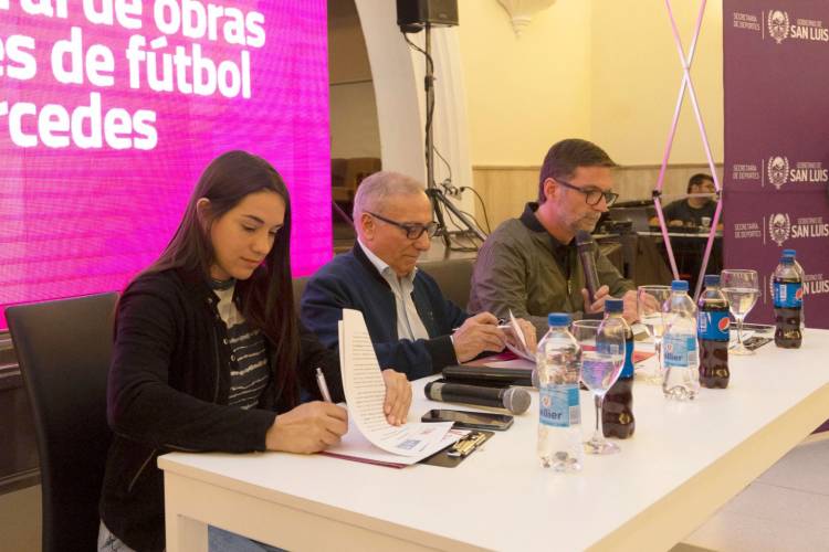 EL GOBIERNO DE LA PROVINCIA DE SAN LUIS REALIZARÁ UN PLAN INTEGRAL DE OBRAS PARA 23 CLUBES DE VILLA MERCEDES Y JUSTO DARACT