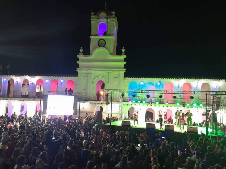 TUCUMÁN: "EL MES DE LA PATRIA EN FAMAILLÁ"