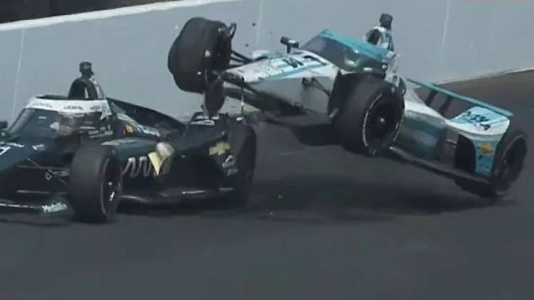 VIDEO: CUANDO VENÍA HACIENDO UNA EXCELENTE CARRERA Y SOBRE EL FINAL, CANAPINO ABANDONÓ EN LAS 500 DE INDIANÁPOLIS TRAS UN CHOQUE