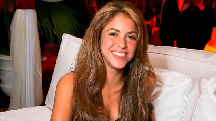 POR EVASIÓN DE IMPUESTOS PIDEN 8 AÑOS DE CÁRCEL PARA SHAKIRA Y QUE PAGUE 24 MILLONES DE EUROS