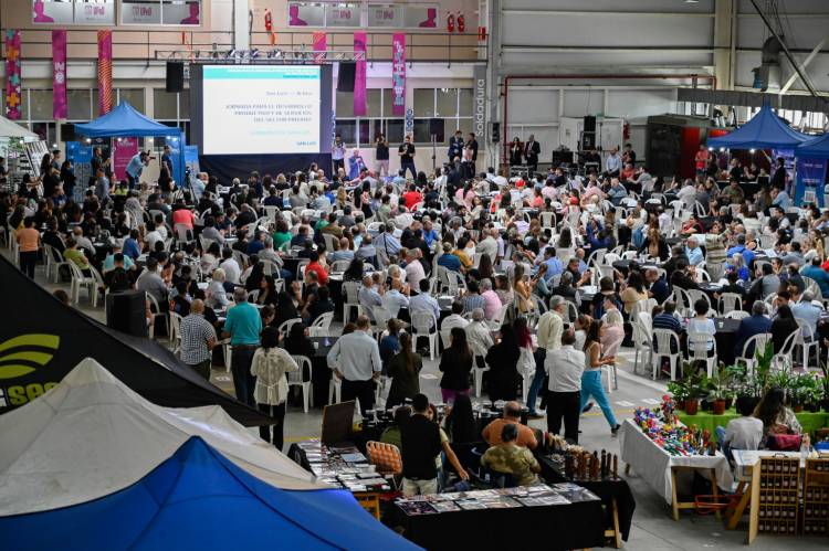 SAN LUIS SE ACTIVA: VILLA MERCEDES HABLÓ DE PRODUCCIÓN Y DE GENERAR EMPLEO PRIVADO
