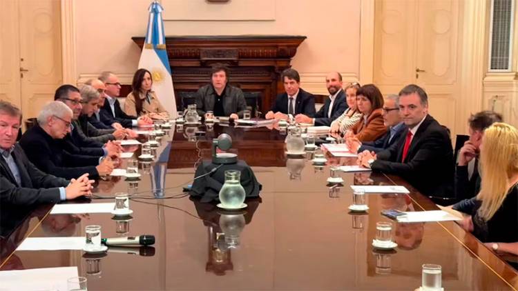 EL GOBIERNO ENVIÓ AL CONGRESO LA REFORMA FISCAL Y CONFÍA EN QUE SERÁ APROBADO: CUÁL ES EL PISO DE GANANCIAS