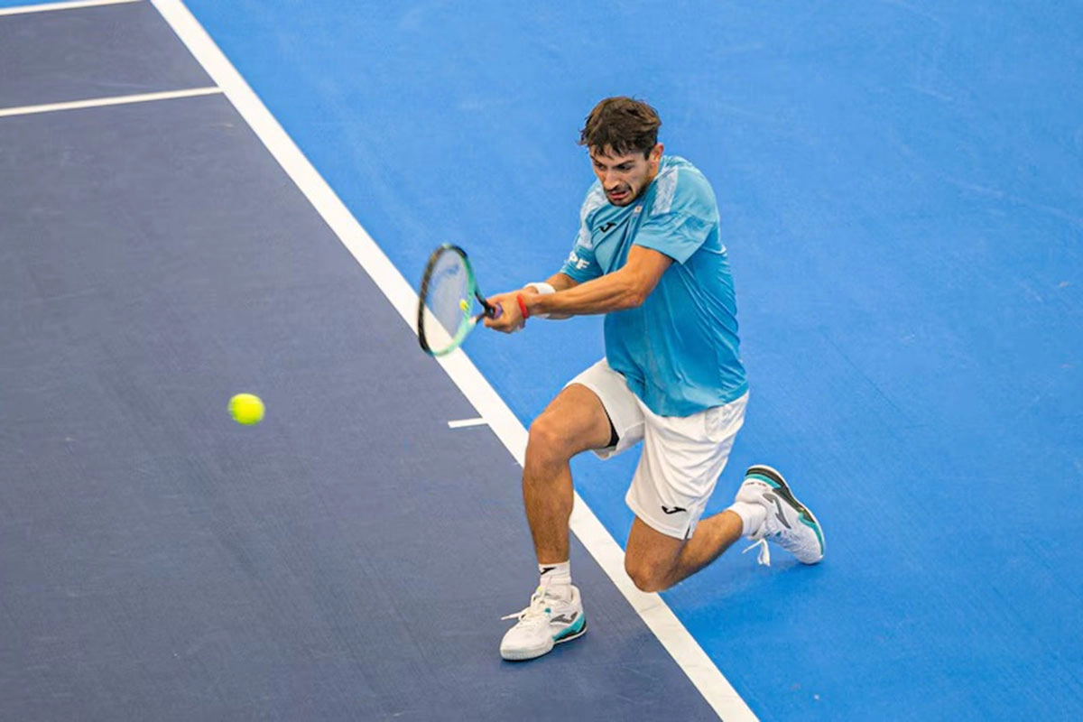 TENIS: EN UNA SERIE AJUSTADA, MARIANO NAVONE LOGRÓ EL QUINTO PUNTO Y ARGENTINA SIGUE EN LA COPA DAVIS