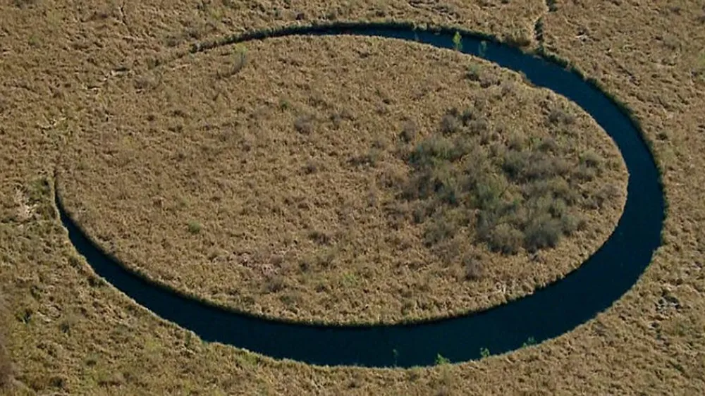 LA ISLA CIRCULAR DEL DELTA QUE SE MUEVE SOLA Y DESCONCIERTA A TODOS