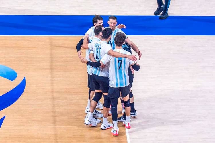 ARGENTINA VS ITALIA EN OCTAVOS DEL MUNDIAL DE VÓLEY: HORA, TV Y FORMACIÓN