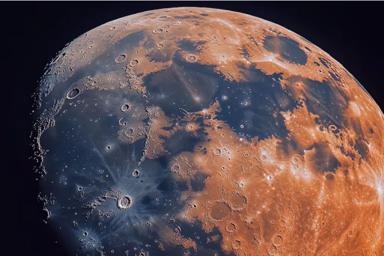 SUPERLUNA DE NOVIEMBRE 2025: LA MÁS BRILLANTE Y CERCANA DEL AÑO