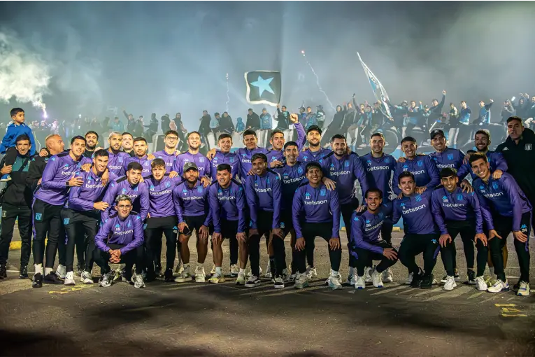 RACING RECIBE A FLAMENGO POR UN LUGAR EN LA FINAL DE LA COPA LIBERTADORES