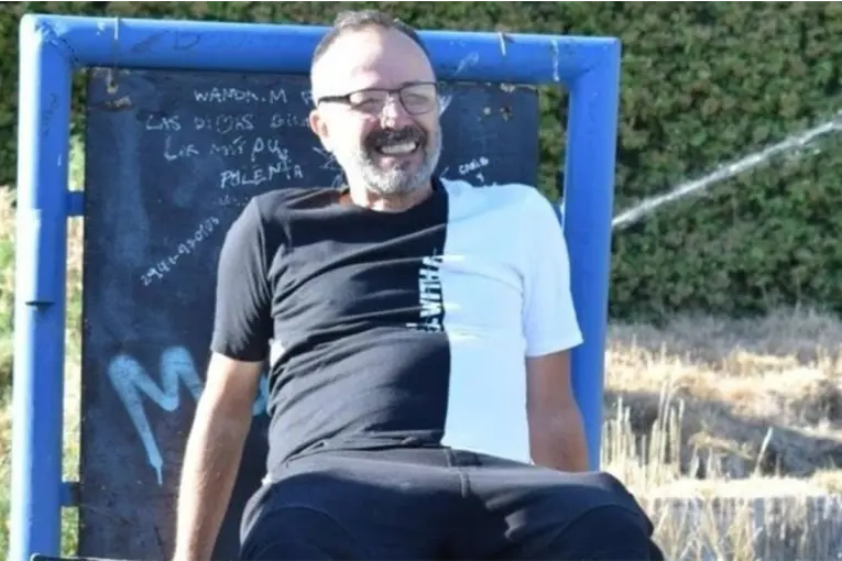 MURIÓ UN HOMBRE DURANTE UN IMPLANTE DENTAL Y DETIENEN A DOS CIRUJANOS