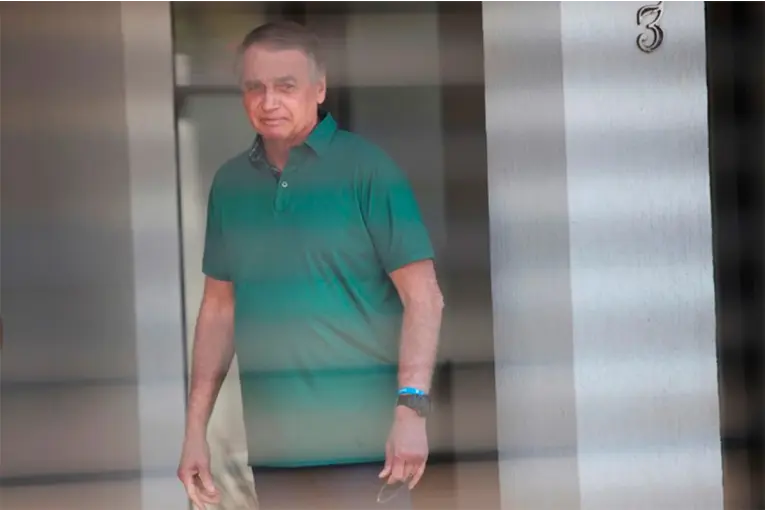 POR QUÉ ENCARCELARON A BOLSONARO: INTENTÓ ROMPER SU TOBILLERA ELECTRÓNICA