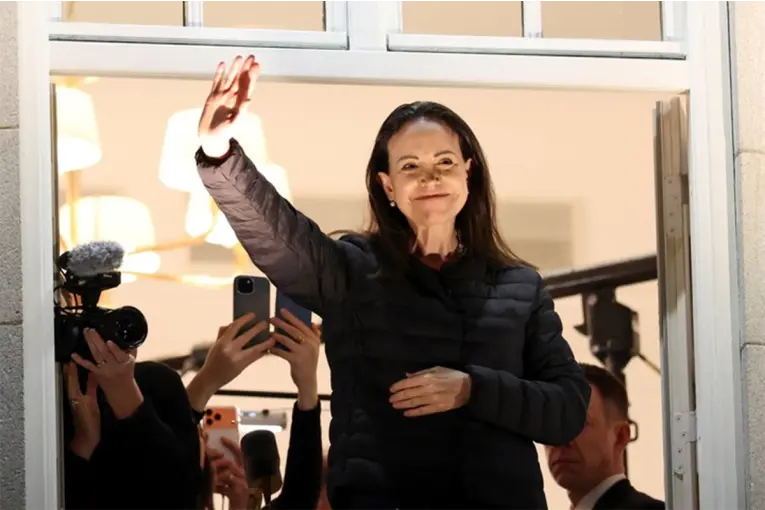 MARÍA CORINA MACHADO: “LA DEMOCRACIA ES EL SISTEMA QUE TRAE PAZ”