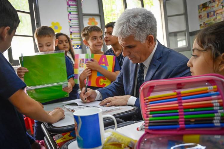 San Luis inicia clases con más de 117.500 alumnos