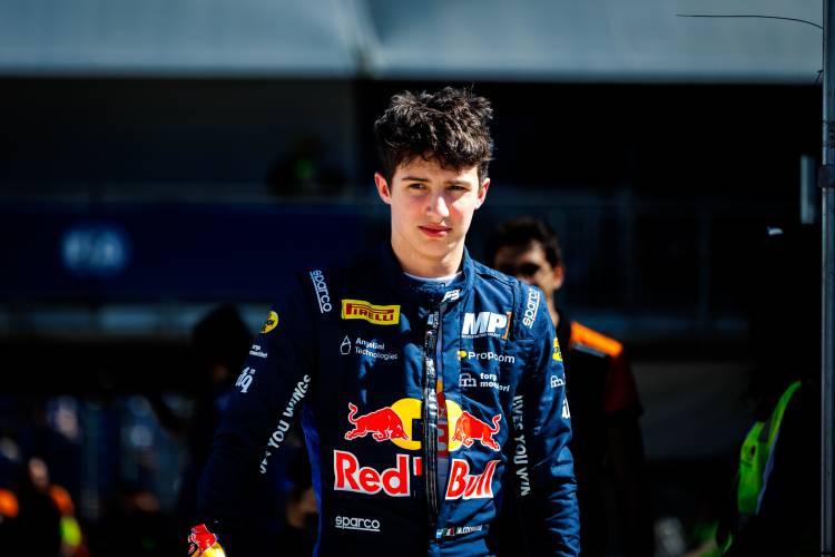 Mattia Colnaghi debuta en la temporada 2026 de Fórmula 3 en Melbourne