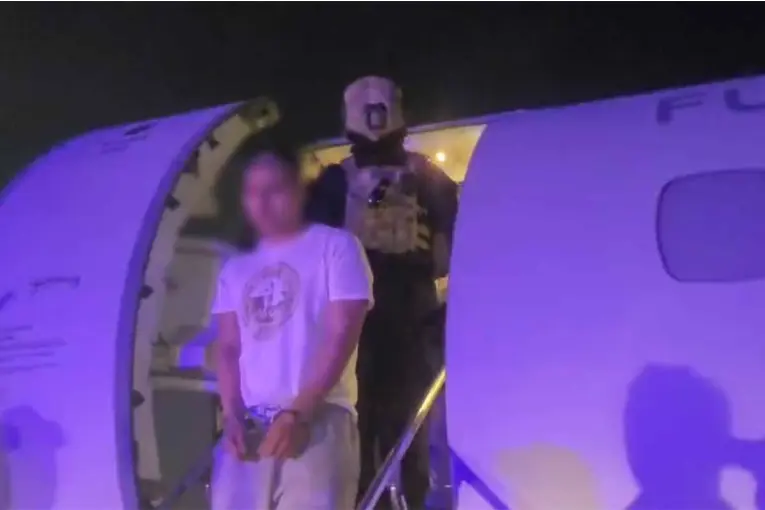 Triple crimen de Florencio Varela: “Pequeño J” habló desde la cárcel, negó las acusaciones y contó cómo fue su fuga