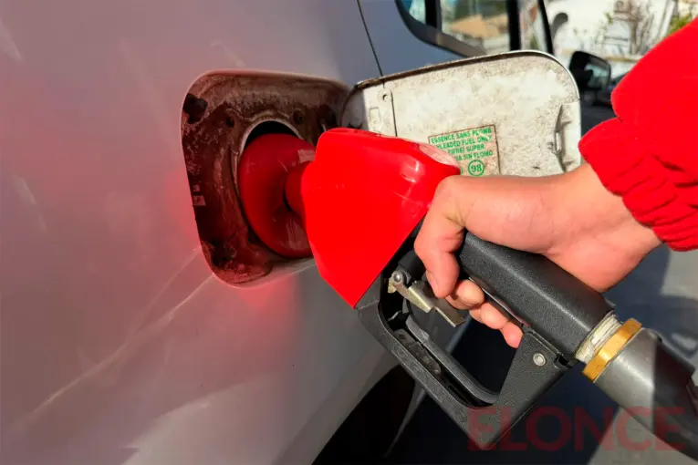 La venta de combustibles cayó en junio y registró el segundo peor mes de 2026